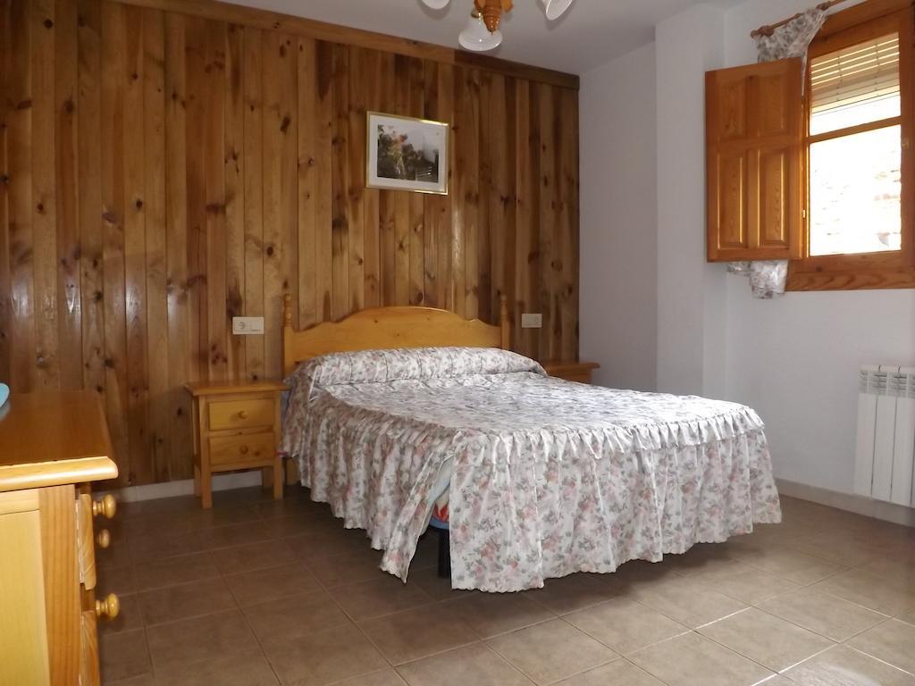 Alojamiento Rural Mirador Del Avellano Alpujarra De La Sierra Rum bild